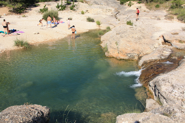 Perfectas zonas de baño en el río cerca de Beceite